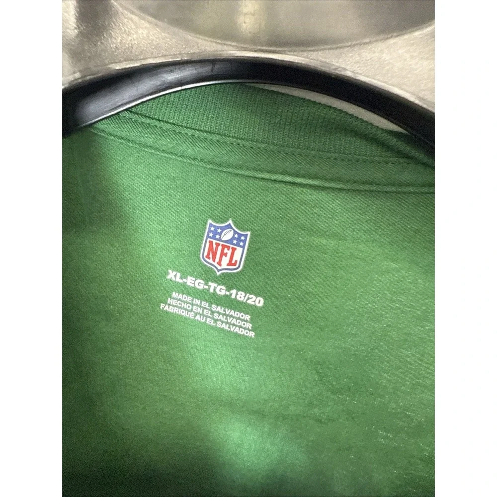 New York Jets T Shirt Boys) Green Authentic NFL Team Apparel NEW Youth XL (18/20